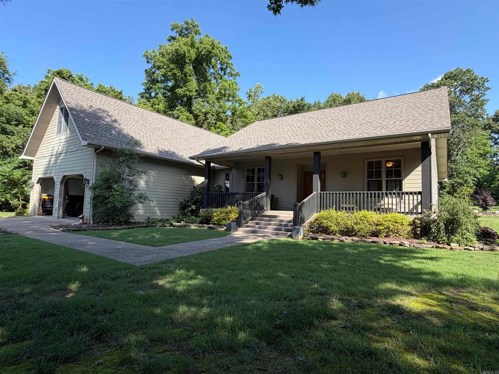 4120 Acorn Drive, Harrison, AR 72601
