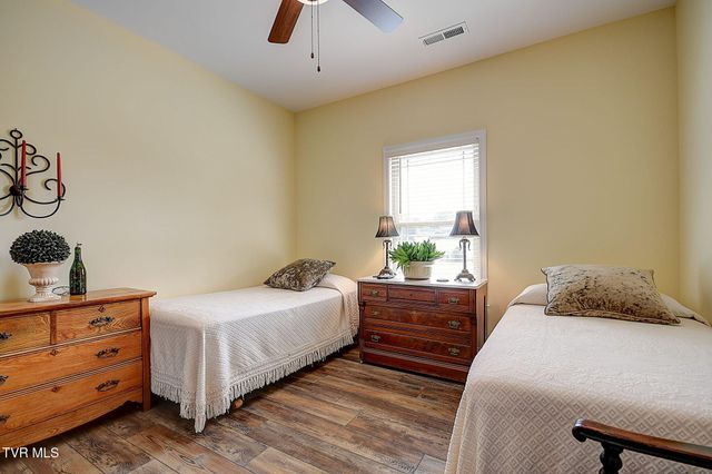 1150 Cabot Cove, Jonesborough, TN 37659