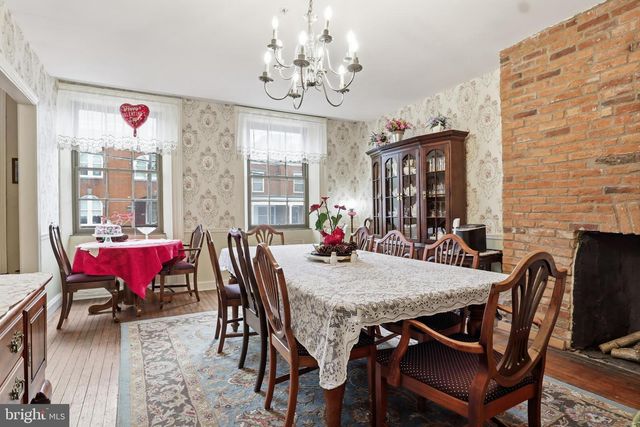 301-303 BALTIMORE ST, Gettysburg, PA 17325