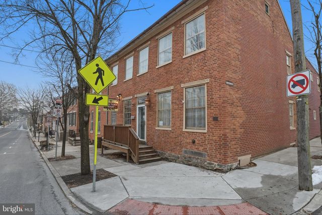 301-303 BALTIMORE ST, Gettysburg, PA 17325