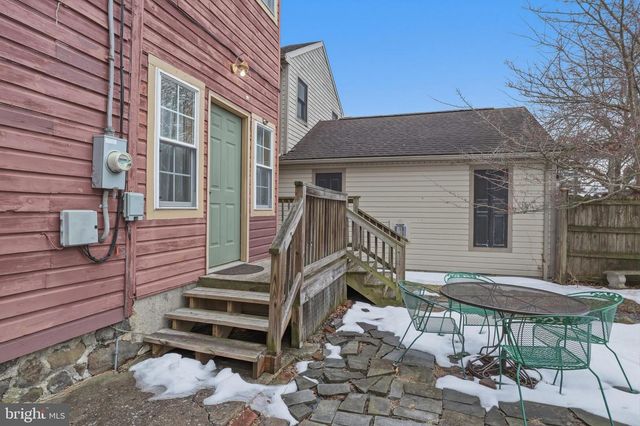 301-303 BALTIMORE ST, Gettysburg, PA 17325