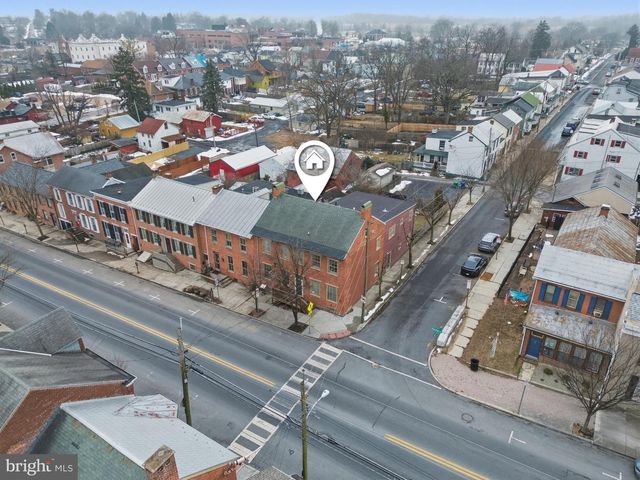 301-303 BALTIMORE ST, Gettysburg, PA 17325