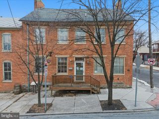 301-303 BALTIMORE ST, Gettysburg, PA 17325