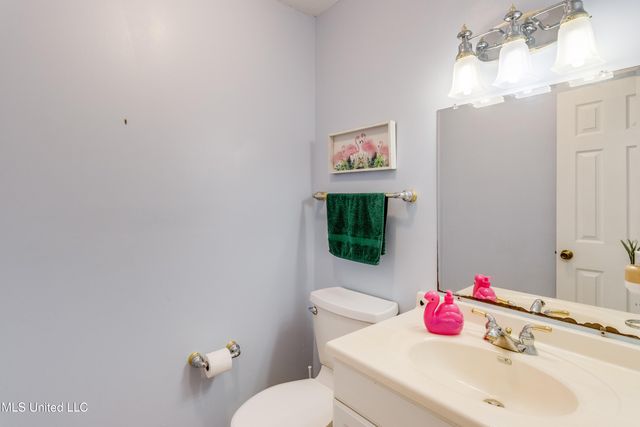 928 Courthouse Road, 8, Gulfport, MS 39507