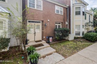 928 Courthouse Road, 8, Gulfport, MS 39507