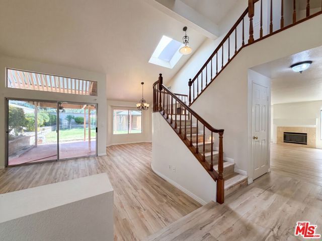 1138 Encantadora Lane, Lancaster, CA 93535