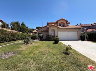 1138 Encantadora Lane, Lancaster, CA 93535