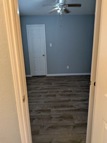 205 Ironbark Drive, Arlington, TX 76018