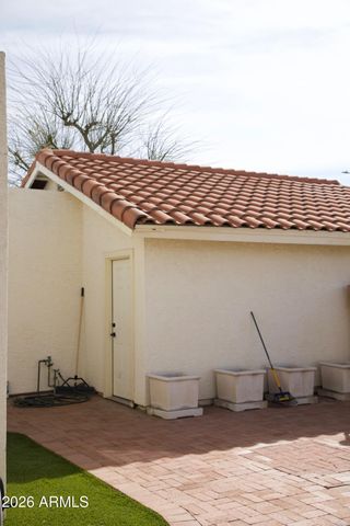 2318 W IRONWOOD Drive, Chandler, AZ 85224