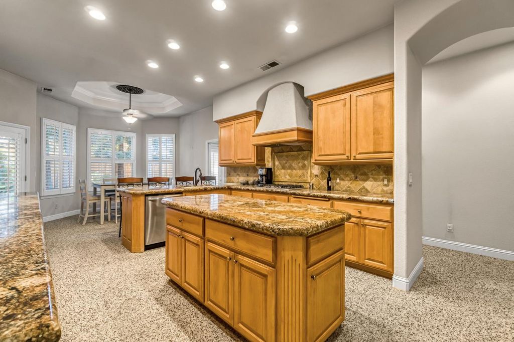 Image 18 of property listing at 5025 W Birch Avenue, Fresno, CA 93722