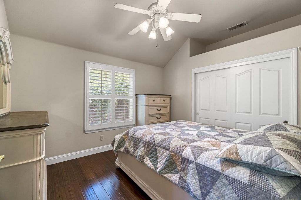 Image 31 of property listing at 5025 W Birch Avenue, Fresno, CA 93722