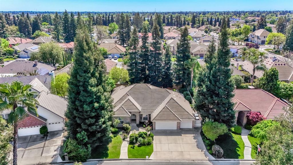Image 40 of property listing at 5025 W Birch Avenue, Fresno, CA 93722