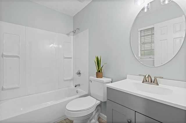 5660 Hi Wood Court, Satsuma, AL 36572