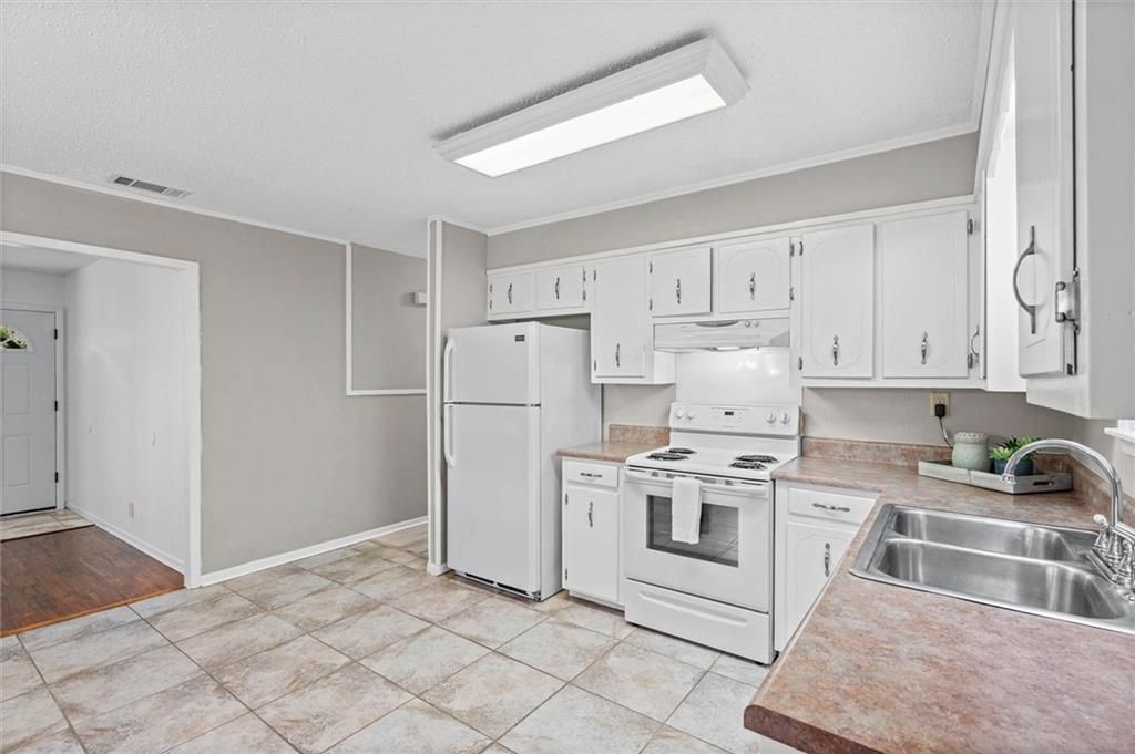 5660 Hi Wood Court, Satsuma, AL 36572 — photo 4