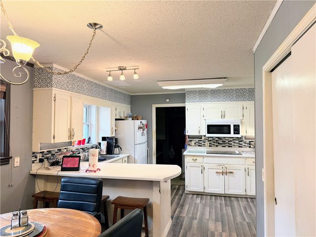 9341 Us Highway 64, Atkins, AR 72823