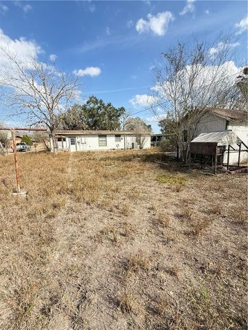1603 Pena St, Alice, TX 78332