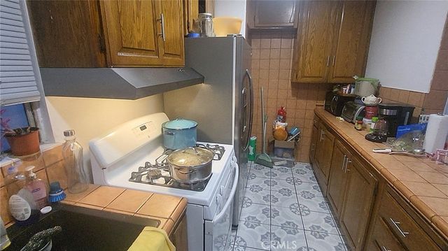 946 S Ferris, East Los Angeles, CA 90022