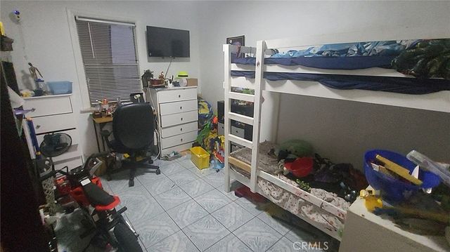 946 S Ferris, East Los Angeles, CA 90022