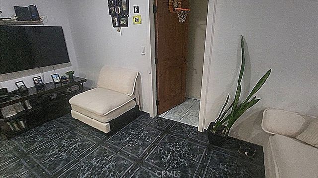 946 S Ferris, East Los Angeles, CA 90022