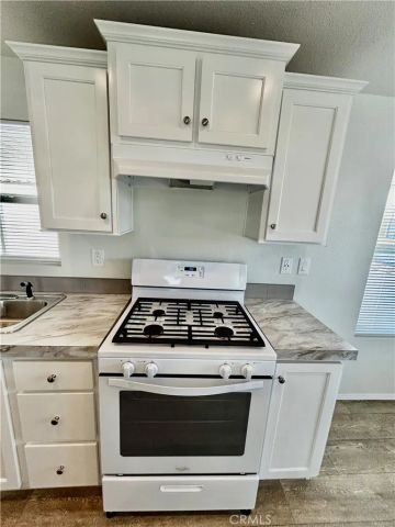 999 S Santa Fe 66, San Jacinto, CA 92583