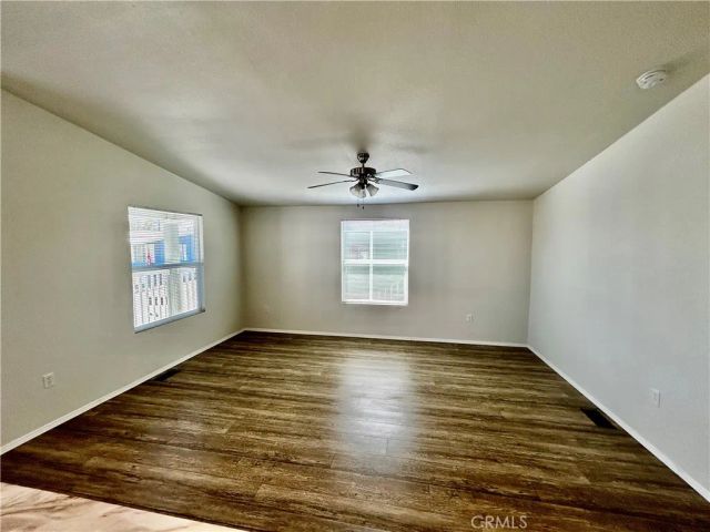 999 S Santa Fe 66, San Jacinto, CA 92583