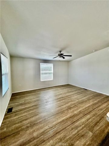 999 S Santa Fe 66, San Jacinto, CA 92583