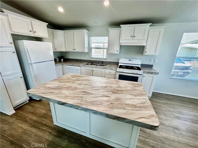 999 S Santa Fe 66, San Jacinto, CA 92583