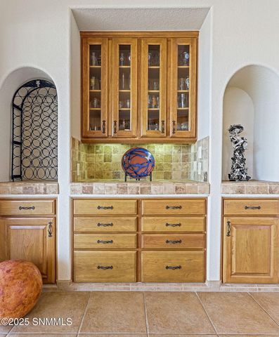 10034 Cantabria Court, Las Cruces, NM 88007