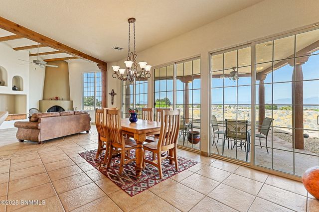 10034 Cantabria Court, Las Cruces, NM 88007