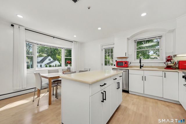 4 Mark Drive, Norwalk, CT 06851