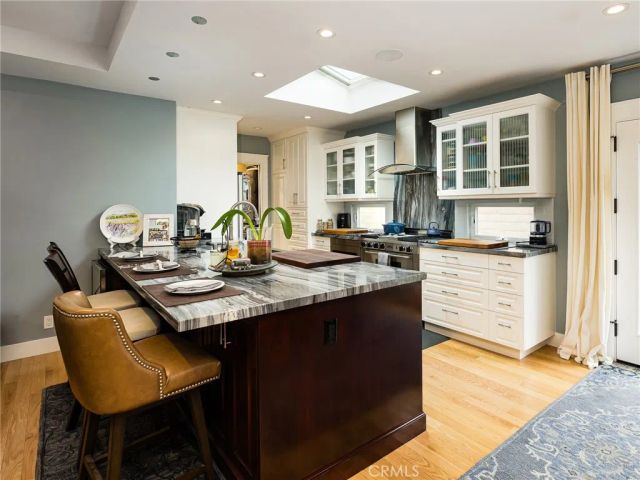 211 E Pine Avenue, El Segundo, CA 90245