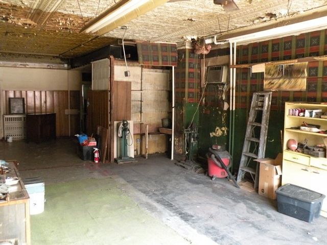 7235 Roosevelt Road, Forest Park, IL 60130