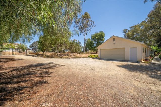 16639 Fox Glen, Riverside, CA 92504
