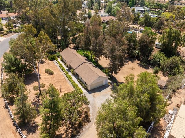 16639 Fox Glen, Riverside, CA 92504