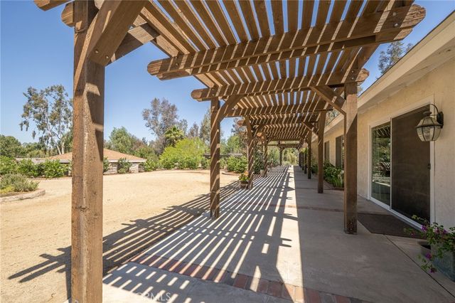 16639 Fox Glen, Riverside, CA 92504