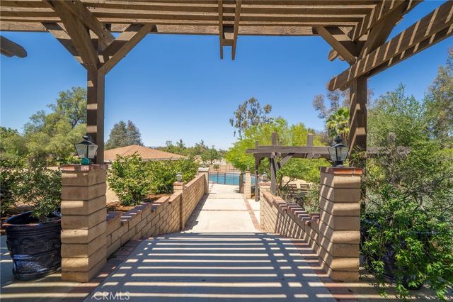 16639 Fox Glen, Riverside, CA 92504