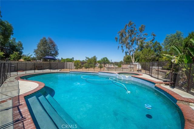 16639 Fox Glen, Riverside, CA 92504
