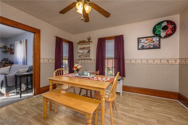 219 5th Drive NW, New Philadelphia, OH 44663