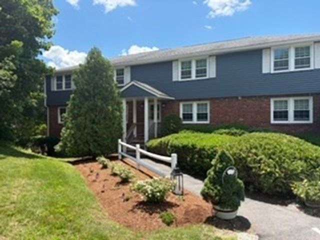 10 Zabriskie Dr E, Newburyport, MA 01950