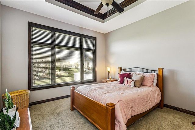 111 N City View St, Wichita, KS 67235