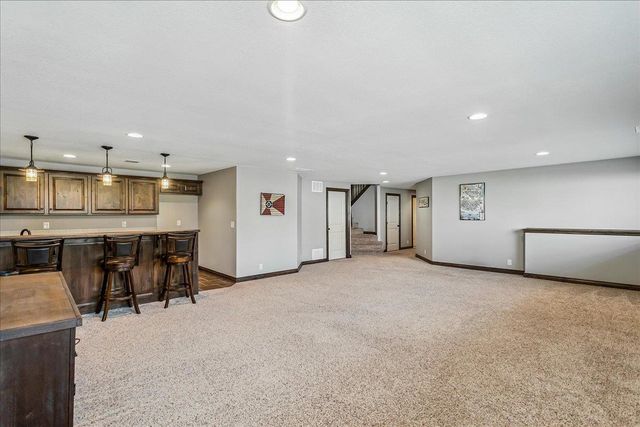 111 N City View St, Wichita, KS 67235