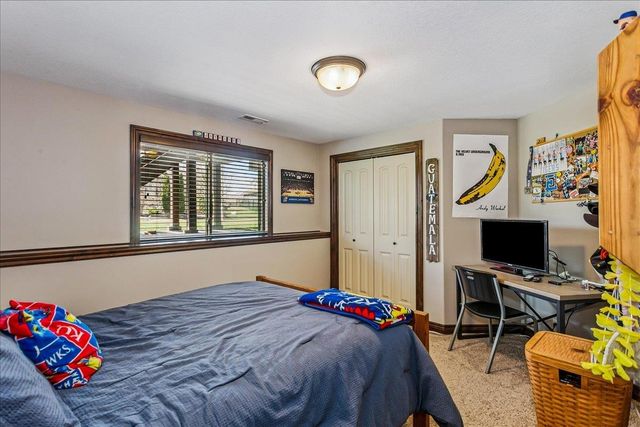 111 N City View St, Wichita, KS 67235