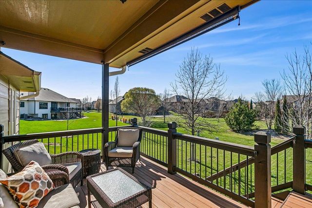 111 N City View St, Wichita, KS 67235