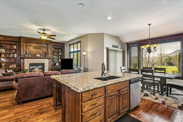 111 N City View St, Wichita, KS 67235