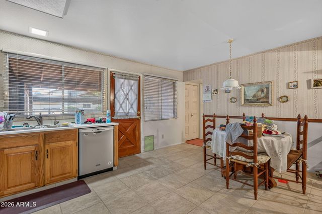 6139 N 31ST Avenue, Phoenix, AZ 85017