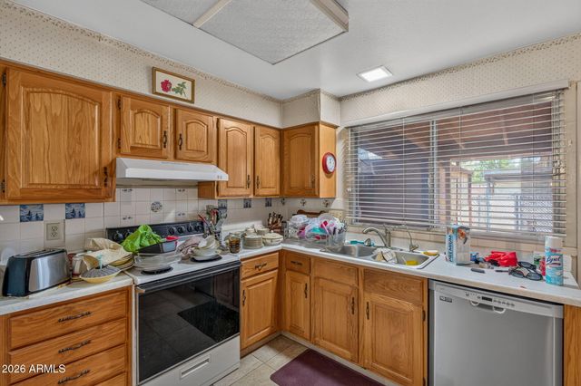 6139 N 31ST Avenue, Phoenix, AZ 85017