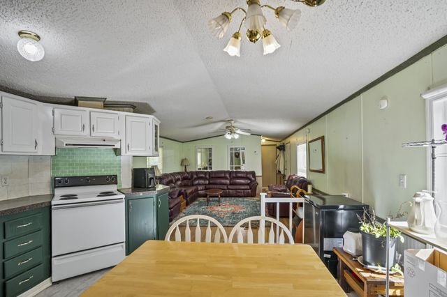5567 Sparta Pike # B, Watertown, TN 37184