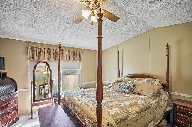 5567 Sparta Pike # B, Watertown, TN 37184