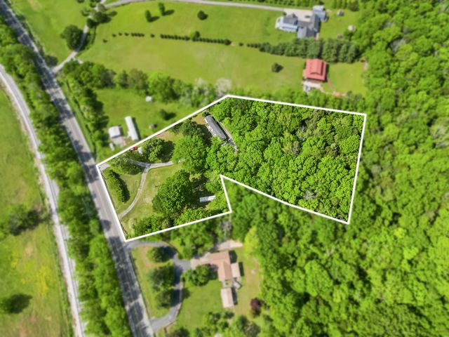 5567 Sparta Pike # B, Watertown, TN 37184
