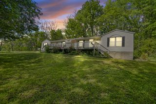 5567 Sparta Pike # B, Watertown, TN 37184